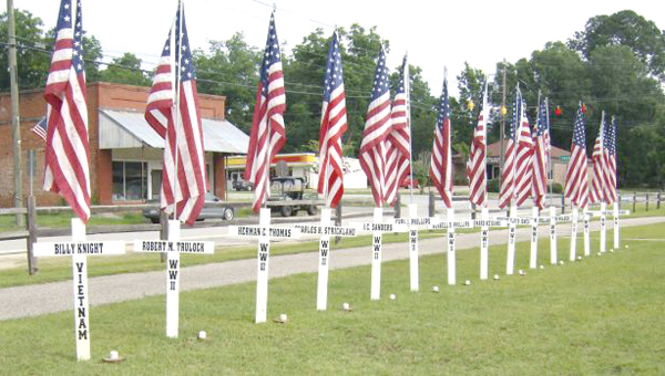 Swine-Time-Honors-those-who-gave-all-in-W.W.-1,-W.W.2,-and-Vietnam