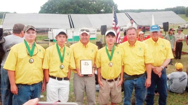 SIXTH IN THE STATE: Left to right, Tyler Allen, Brenden Greene, coach Joe McGlincy, Chason Phillips, coach Gary Phillips and coach Mitchell May accept the sixth-place award on behalf of the senior team.
