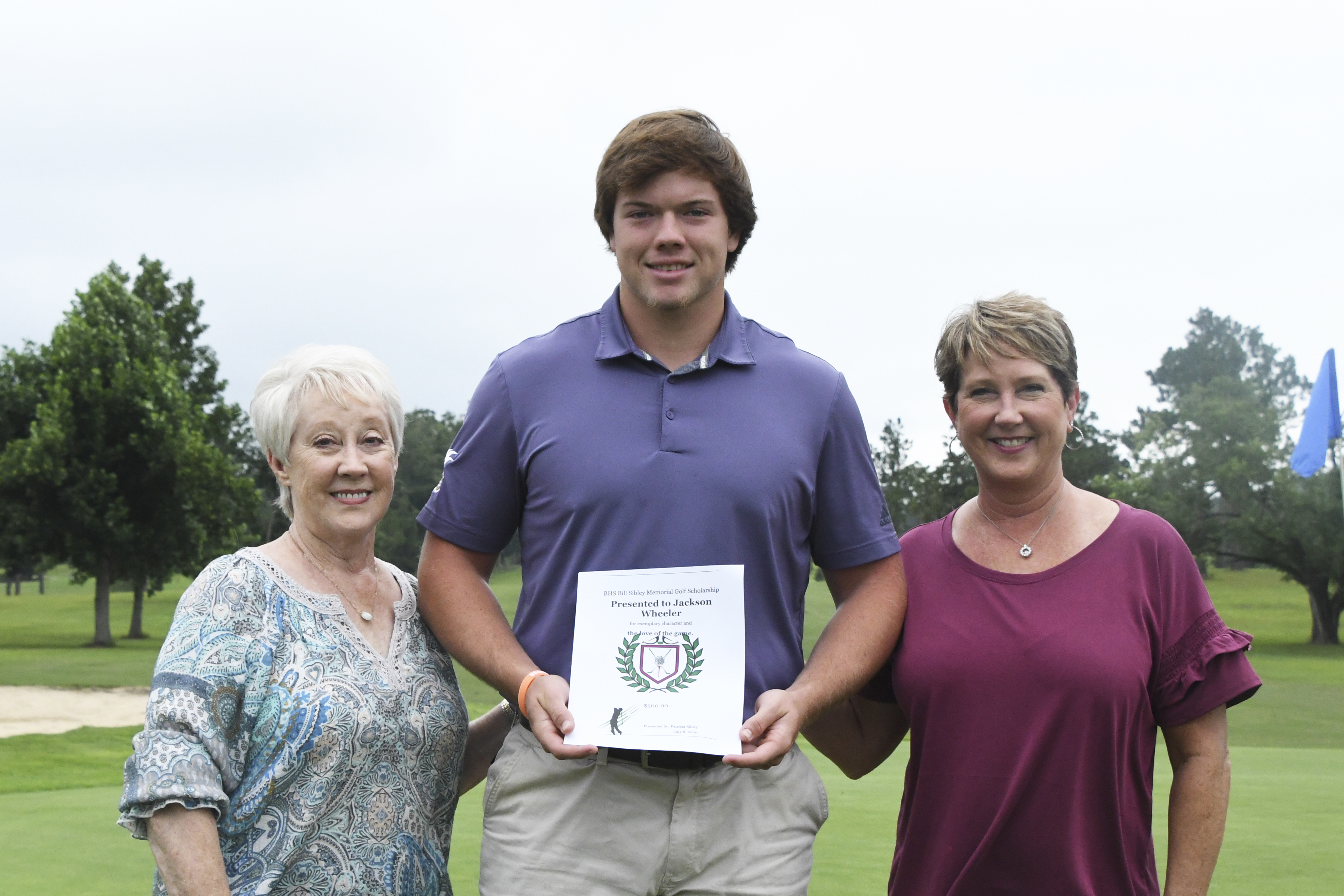 Jackson Wheeler presented with BHS Bill Sibley Golf Scholarship at